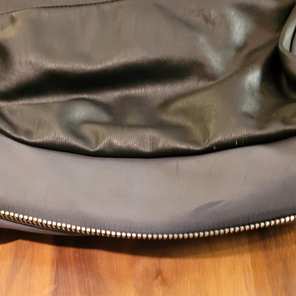 French Connection Messenger Bag - Picture 7 of 9